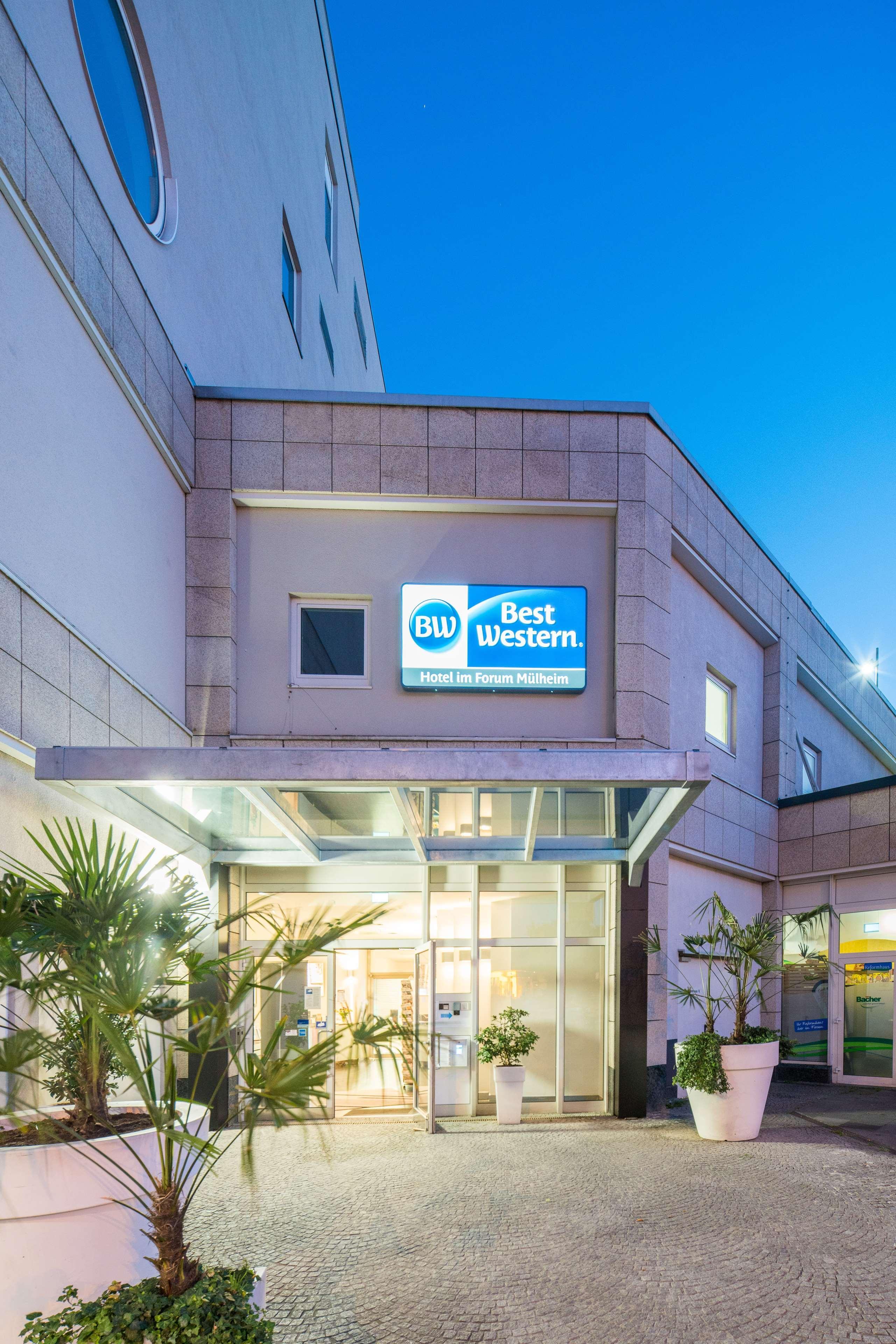 Best Western Hotel Im Forum Muelheim มึลไฮม์ อันแดร์ รัวร์ ภายนอก รูปภาพ