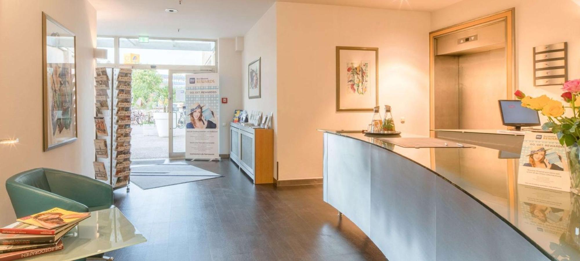 Best Western Hotel Im Forum Muelheim มึลไฮม์ อันแดร์ รัวร์ ภายนอก รูปภาพ