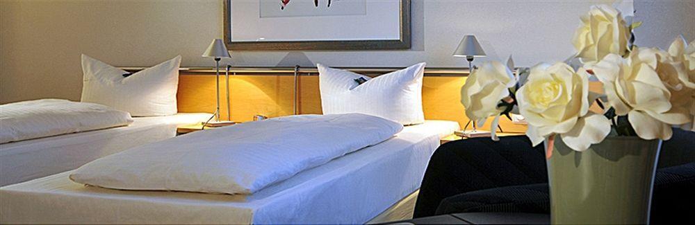 Best Western Hotel Im Forum Muelheim มึลไฮม์ อันแดร์ รัวร์ ภายนอก รูปภาพ
